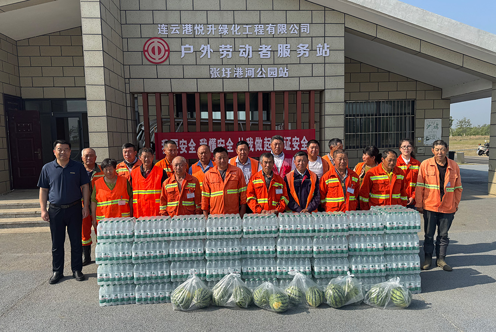 0EFDFA878A8EEAC38F36FAAF78430122