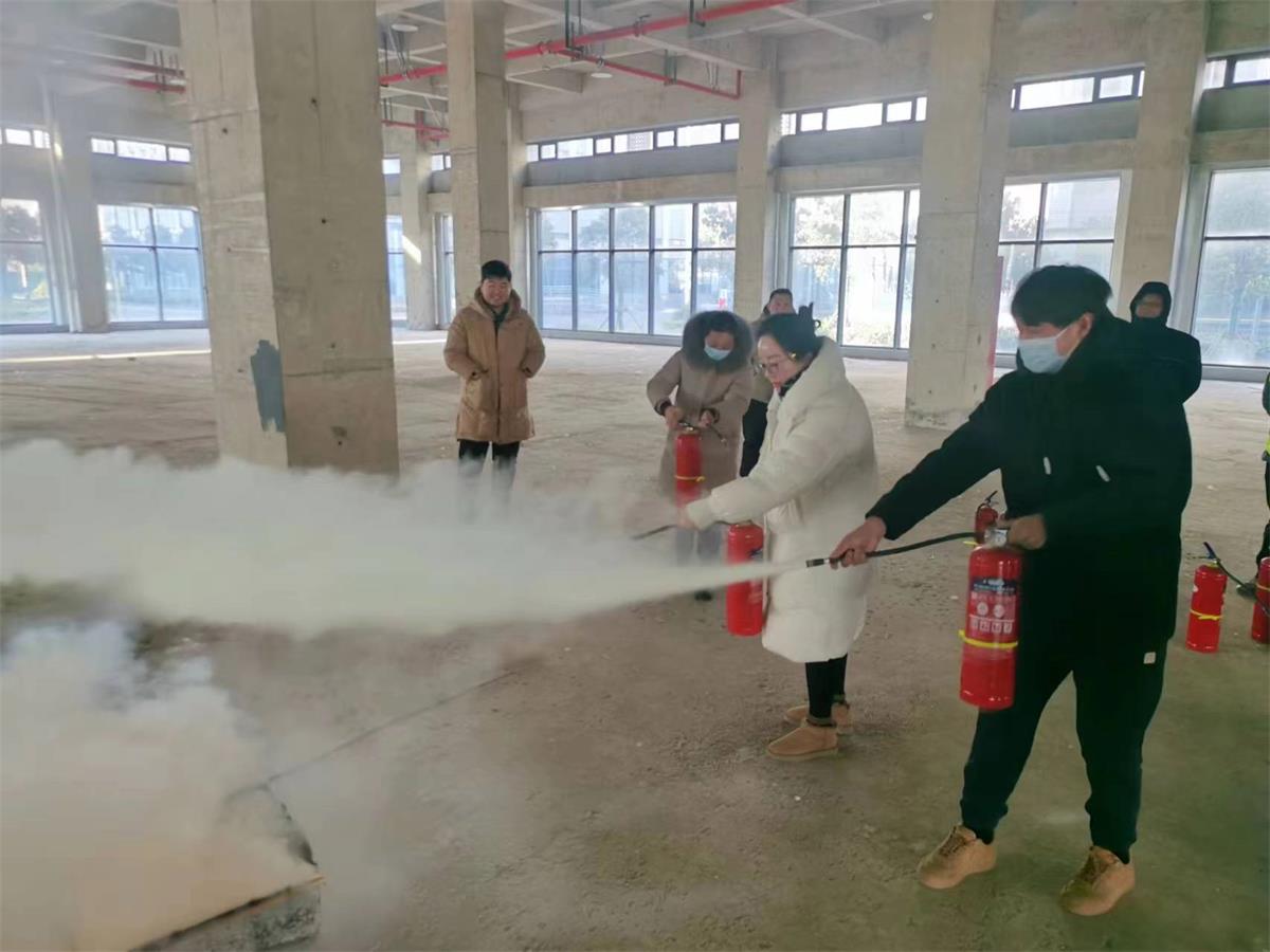 1703658550633049181.jpg 32c6e4ac519505343cf0de1557bba02.jpg